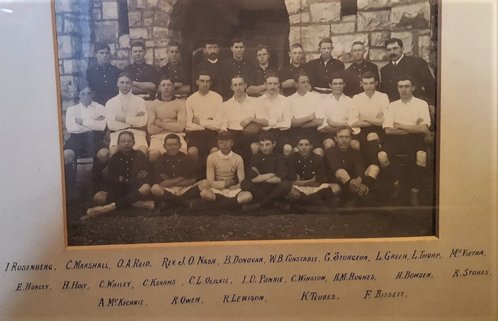 1908 2