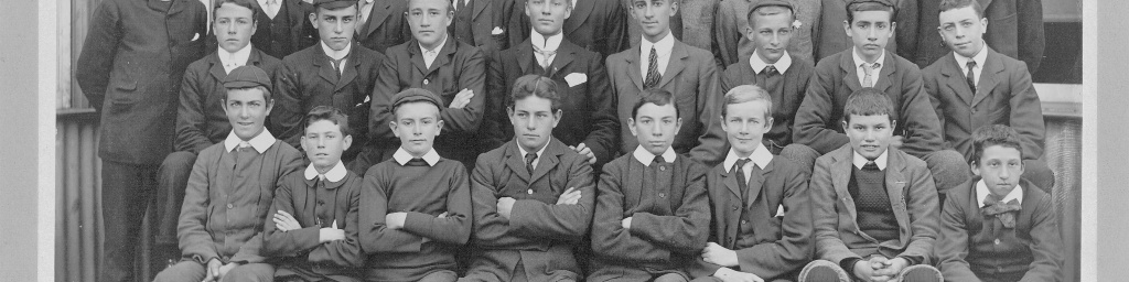 1902